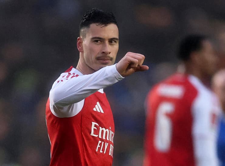 שלושער ראשון בקריירה. גבריאל מרטינלי (צילום: REUTERS/Toby Melville) שחקנן ארסנל גבריאל מרטינלי