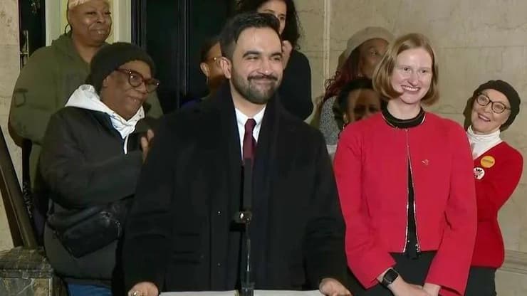 ממדאני במסיבת העיתונאים