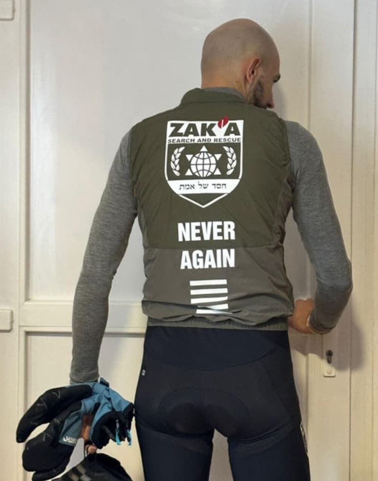 לוקאש קלמנט. רכיבה של כ-1,000 ק"מ