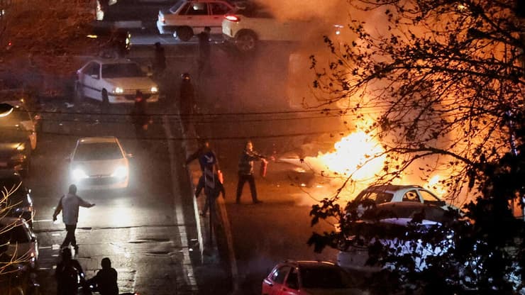 מפגינים ב טהרן 8 בינואר 2026 מחאה איראן