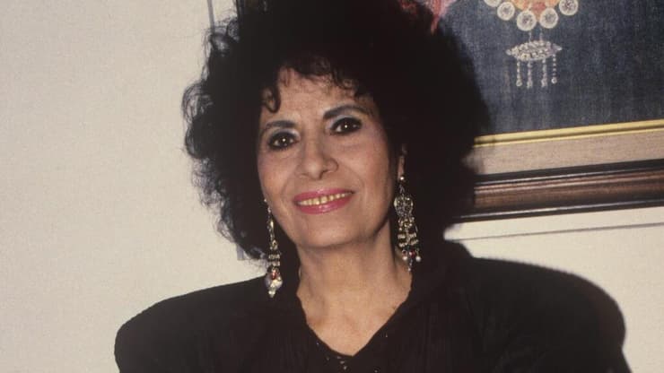 שושנה דמארי