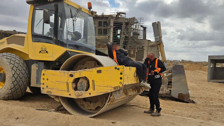 צילום: יואב זיתון פועלים ערבים בקו הצהוב