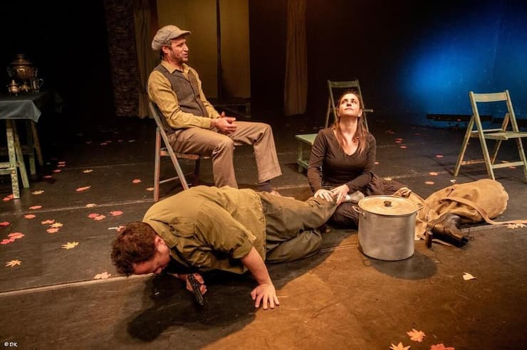 מתוך ההצגה "שחף" (צילום: דוד קפלן) מתוך ההצגה "שחף"