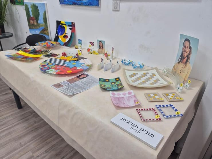 היצירה של מוניק תורג'מן (צילום: האגודה לבריאות הציבור) היצירה של מוניק תורג'מן