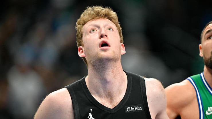 שחקן ברוקלין נטס דני וולף