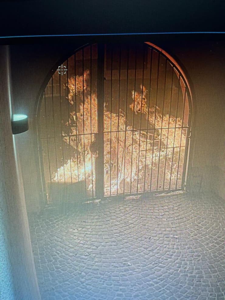 הצתת בית הכנסת בעיר גיסן שבגרמניה