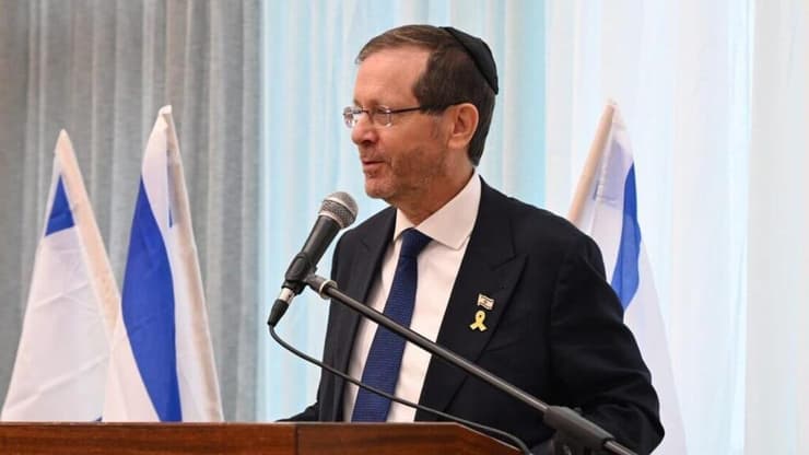 נשיא המדינה בביקור בישיבה התיכונית מקור חיים