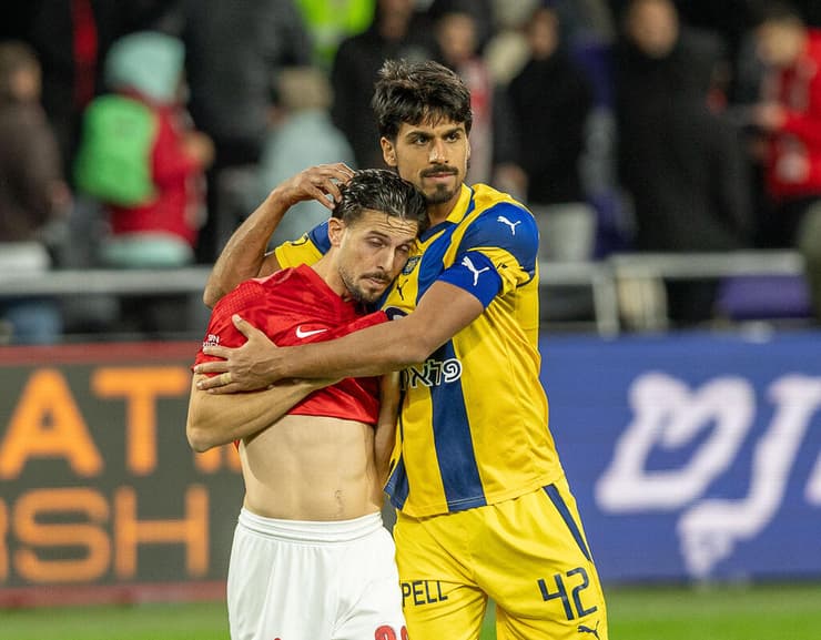 פרץ מנחם את רוטמן