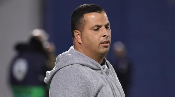 אדם לם (אופיר מגדל) אדם לם