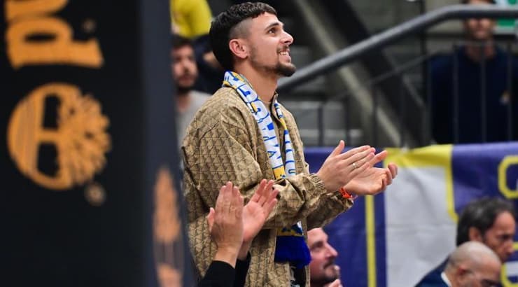 כריסטיאן בליץ', הגיע לצפות