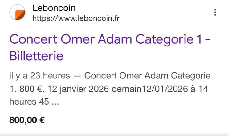 התכתבויות בנוגע לכרטיסים להופעת עומר אדם בפריז