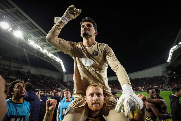 אופק מליקה. גיבור הערב