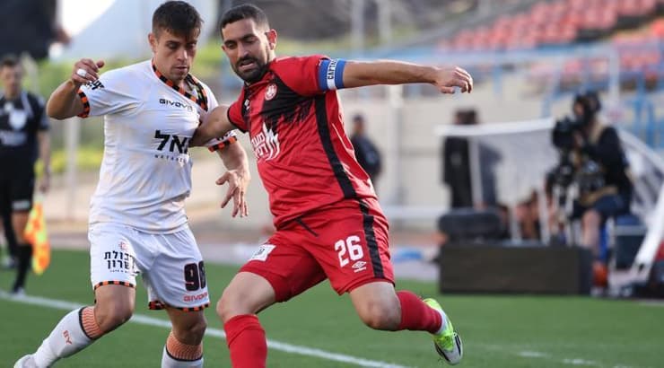 גידי קניוק במאבק עם ויקטור סטינה