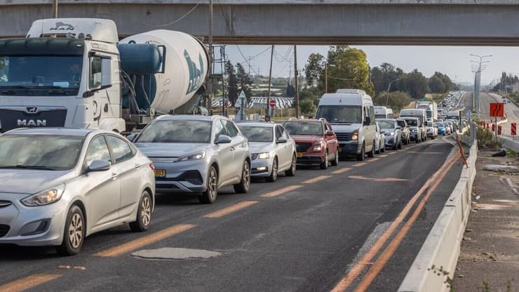  כביש 4 הפקוק, לכיוון מחלף הדרים - רעננה דרום