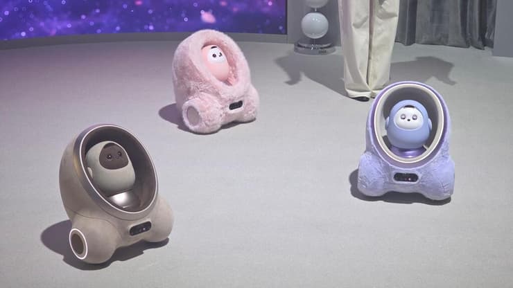 רובוטים לילדים של חברת TCL