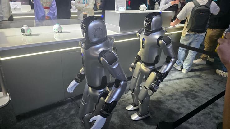 רובוטים פחות חמודים של חברת הייסנס