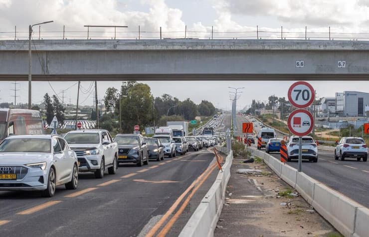  כביש 4 הפקוק, לכיוון מחלף הדרים - רעננה דרום
