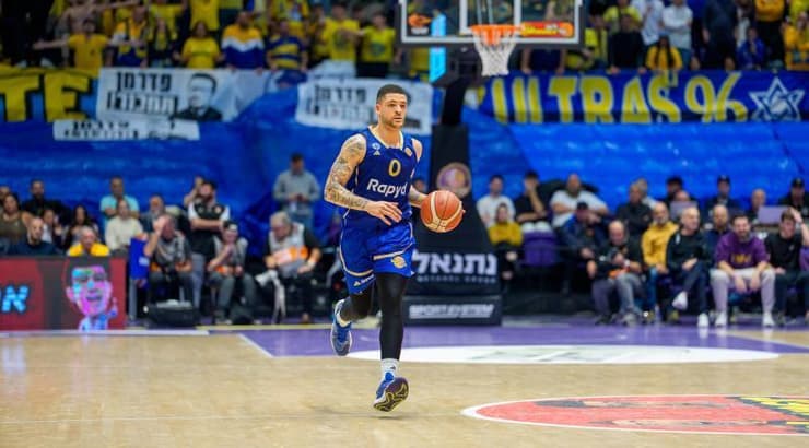 איפה לונדברג עם הכדור