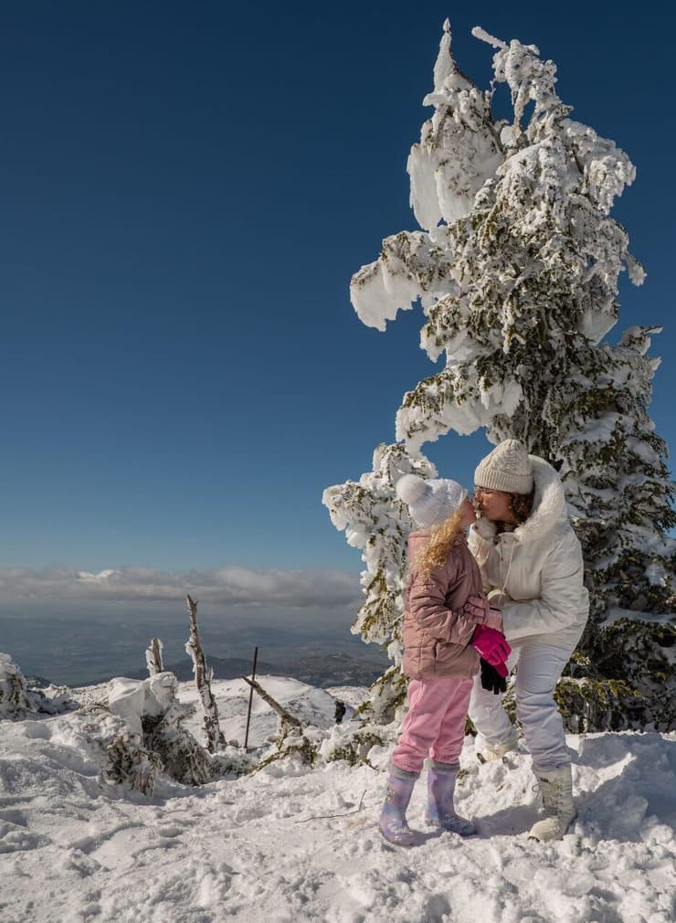 מבקרים בהר החרמון בסוף השבוע 