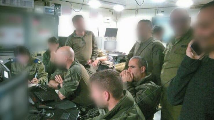 מפקד אוגדה 162 ומפקד שייטת 13 דאז בחמ"ל המבצע "דרום אדום" להשבת אורון שאול ז"ל