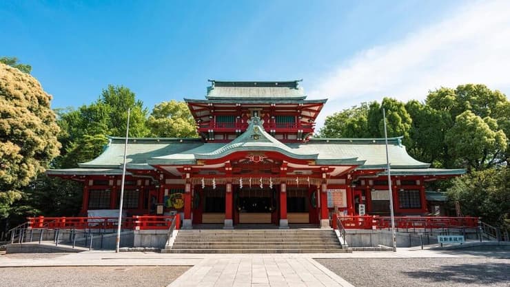 מקדש טומיוקה האצ'ימנגו (Tomioka Hachimangu) 