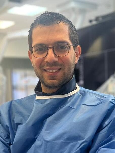 ד"ר אליאס חילו