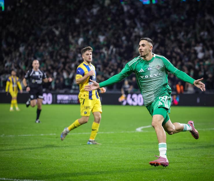 ניב גבאי חוגג