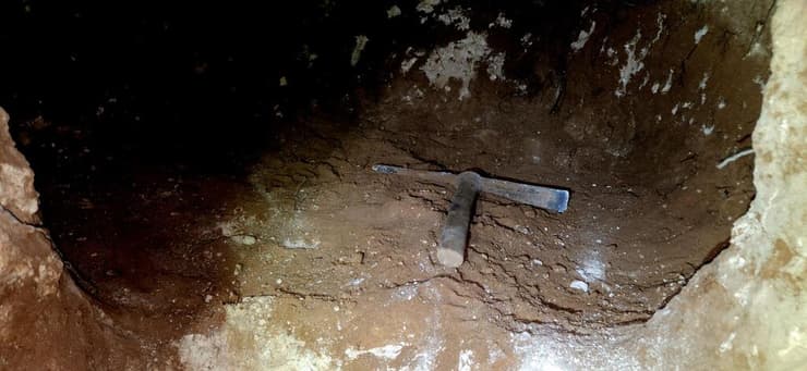 מקושון שעימו השחיתו השודדים את האתר ההיסטורי