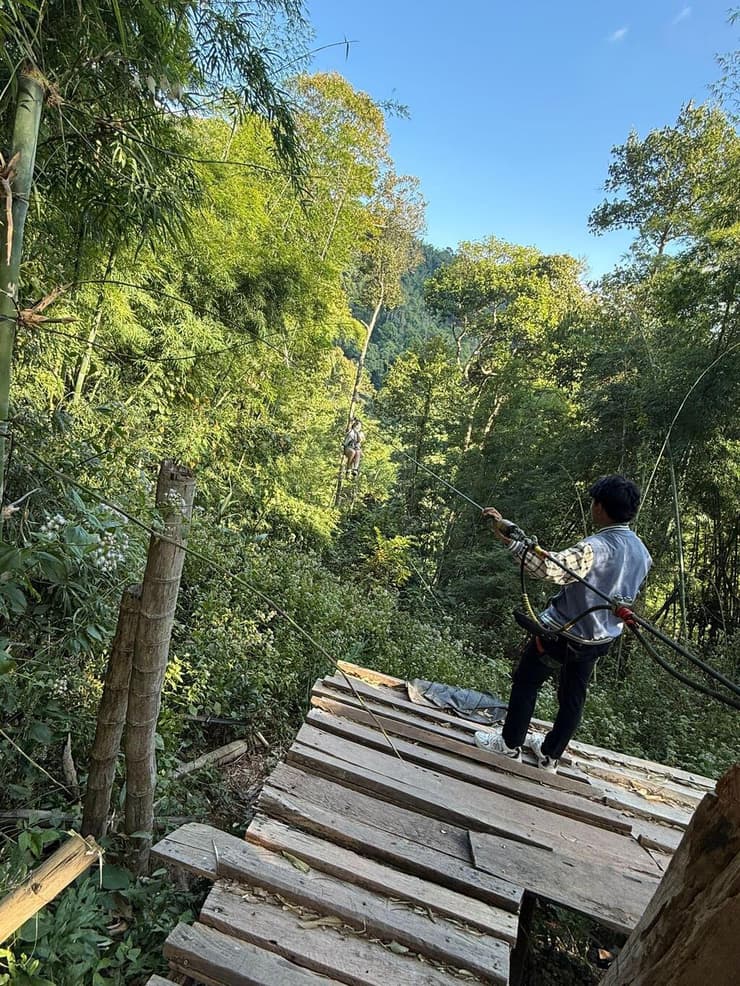 מחכים לגולשים (צילום: אסף קמר) מחכים לגולשים