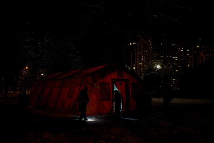 אוקראינה הפסקת חשמל ב קייב אחרי מתקפה של רוסיה