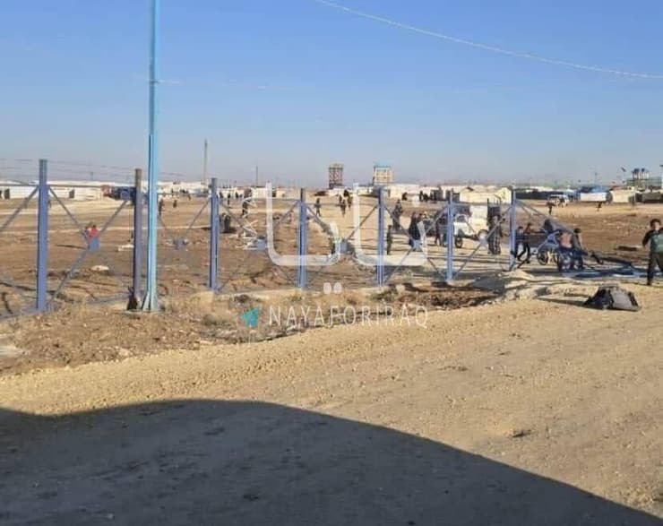 בריחת לכאורה של משפחות דאעש ממחנה אל הול ב סוריה