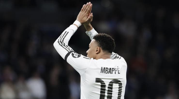 קיליאן אמבפה מבסוט