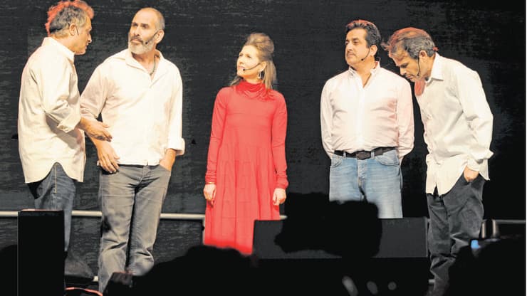 האיחוד של "החמישייה הקאמרית" במחאה החברתית, 2011