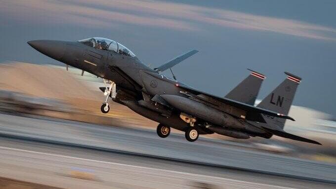 מטוס F-15E של חיל האוויר האמריקאי (צילום: מתוך X) מטוס F-15E של חיל האוויר האמריקאי