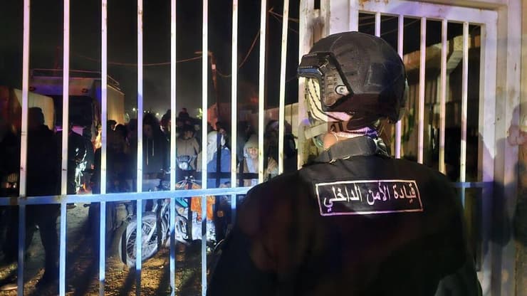 כוחות המשטר של סוריה נכנסו למחנה אל הול