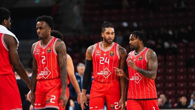 שחקני הפועל ת"א 