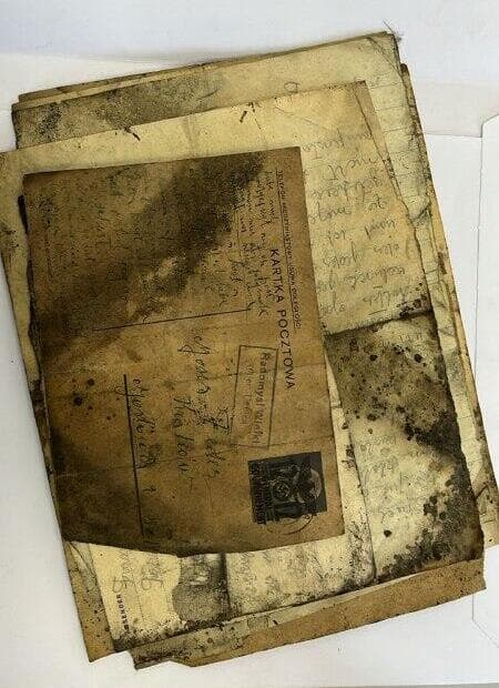 חלק מהמסמכים שנמצאו