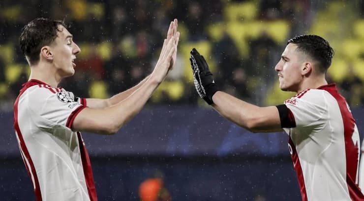 אוסקר גלוך חוגג