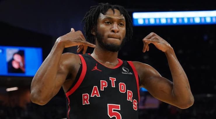 עמנואל קוויקלי חוגג