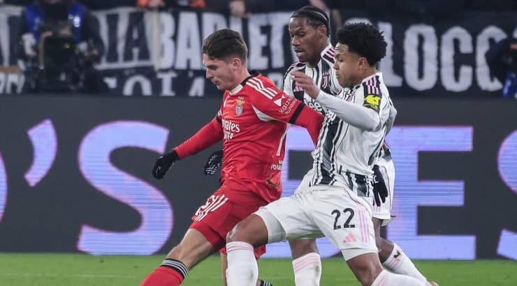 גיאורגי סודאקוב במאבק עם קפראן טוראם ו-ווסטון מקני