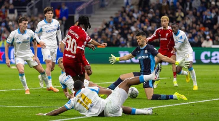 השער העצמי של מארסיי (IMAGO) השער העצמי של מארסיי