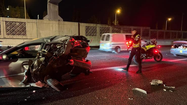 זירת התאונה בנתיבי איילון, סמוך למחלף וולפסון