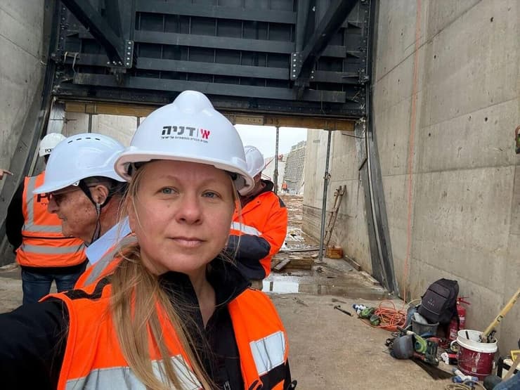 יוליה סוגרין-שדות, מהנדסת רשות ניקוז ונחלים ירקון