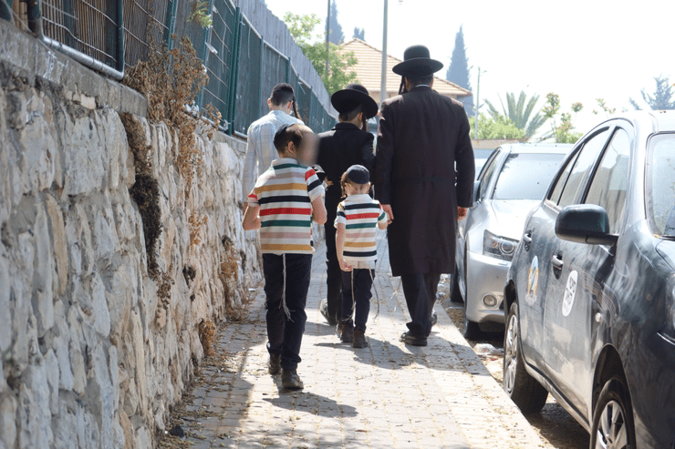 ילדים חרדים (צילום: shutterstock) ילדים חרדים