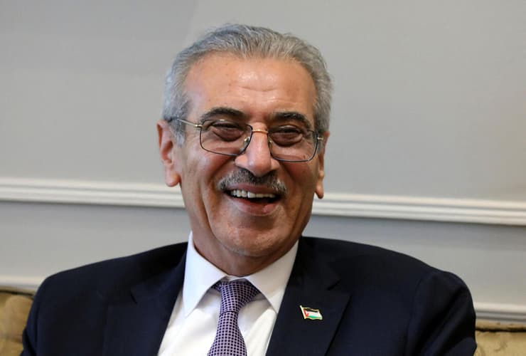 עלי שעת' ראש הוועדה הלאומית לניהול עזה ממשלת טכנוקרטים פלסטינית בביקור בקהיר 19 בינואר