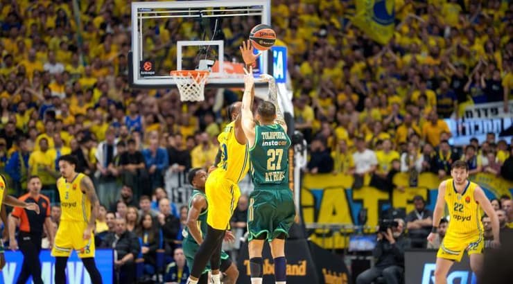 וסיליס טוליופולוס עולה לזריקה (רועי כפיר) וסיליס טוליופולוס עולה לזריקה