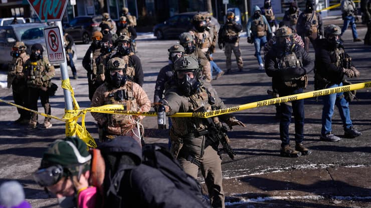 סוכני משטרת ההגירה מפזרים הפגנות במיניאפוליס (צילום: AP Photo/Abbie Parr) מחאות במיניאפוליס