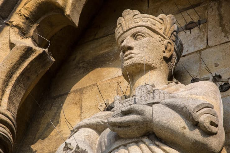 פסלו של המלך הרולד השני, הידוע גם בשם הרולד גודווינסון