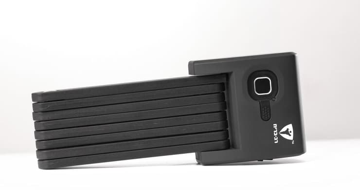 מנעול חוליות חכם 826 לאופניים ולקורקינטים חשמליים