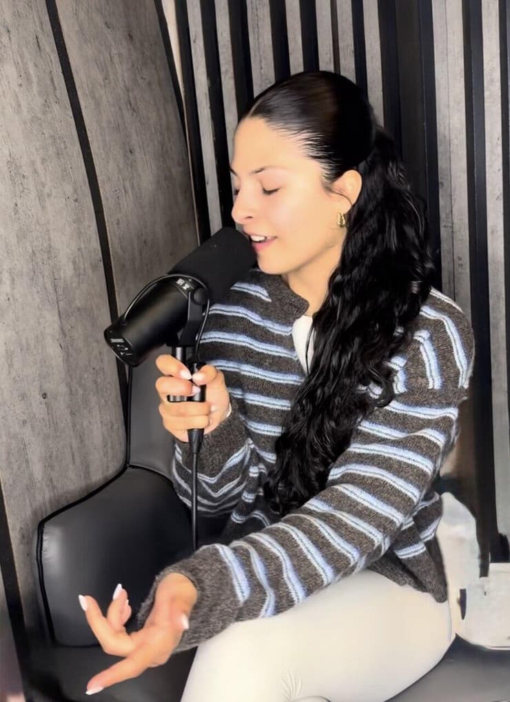 השיר הראשון של דניאלה גלבוע